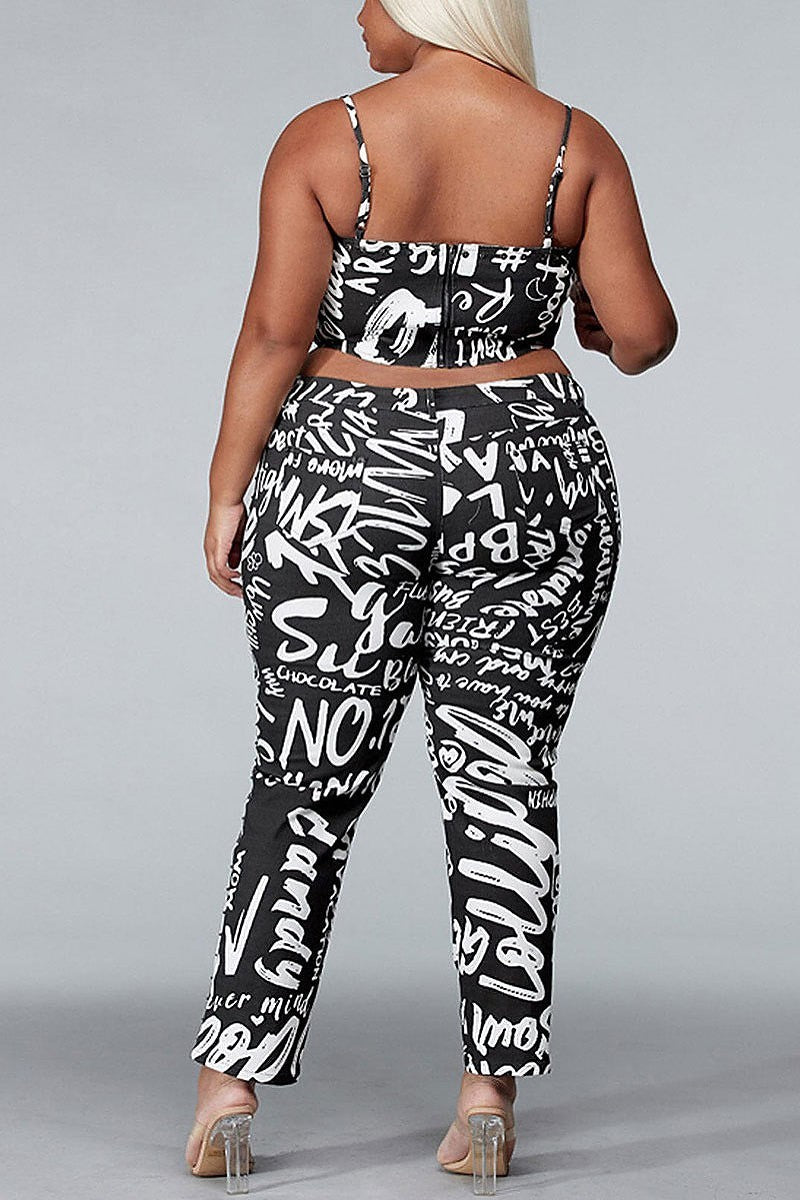 SLEEVELESS TOP AND PANTS GRAPHIC